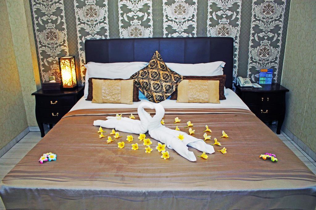 Hotel C3 Semarang Zewnętrze zdjęcie