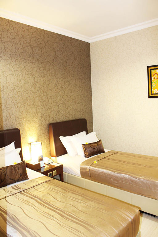Hotel C3 Semarang Pokój zdjęcie